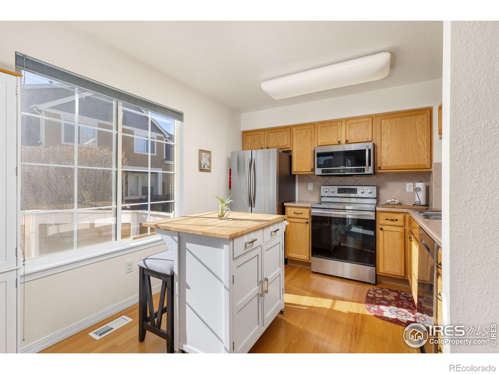 MLS Image #7 for 805  summer hawk drive,longmont, Colorado