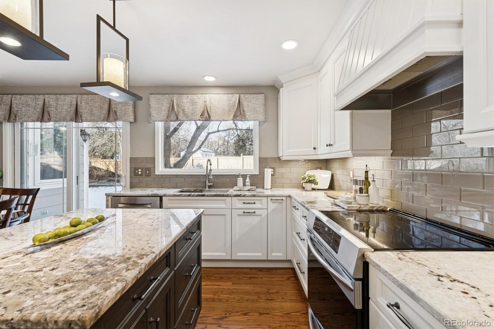 MLS Image #15 for 16189 e prentice lane,centennial, Colorado