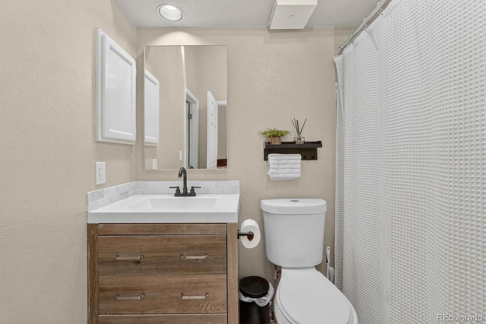 MLS Image #19 for 6911 s dover way,littleton, Colorado