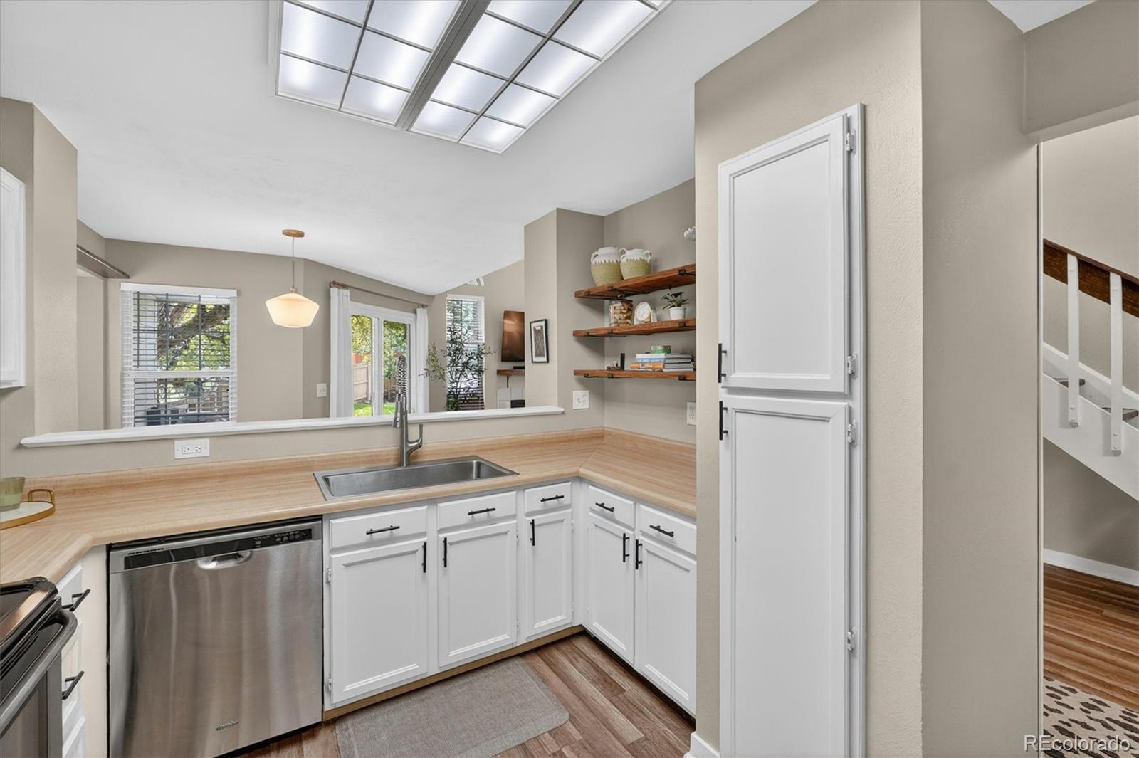 MLS Image #9 for 6911 s dover way,littleton, Colorado