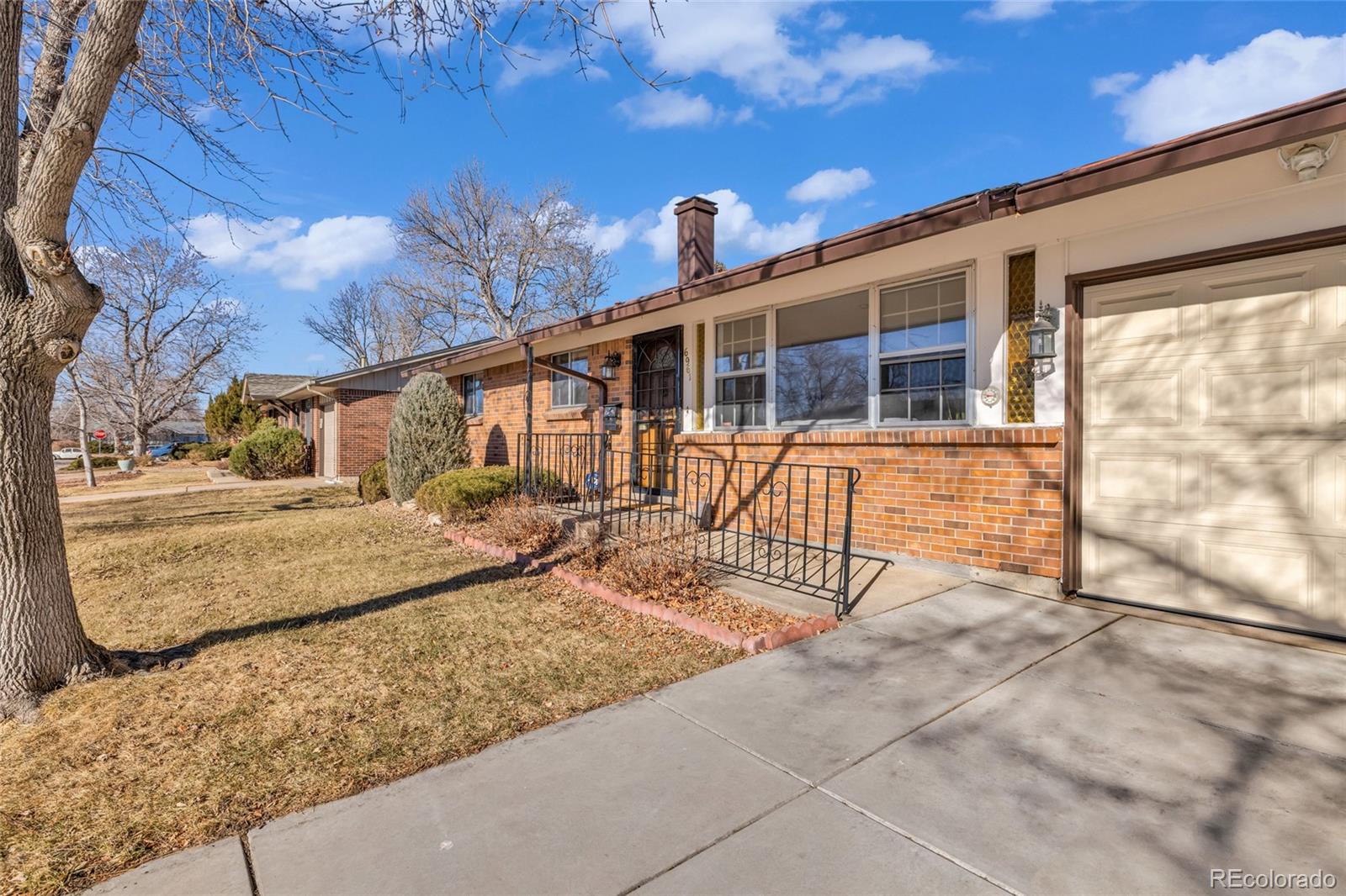 MLS Image #2 for 6961 e arkansas avenue,denver, Colorado