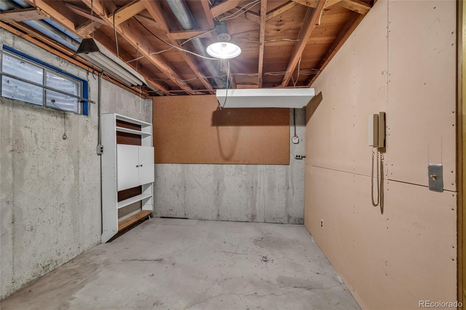 MLS Image #22 for 6961 e arkansas avenue,denver, Colorado