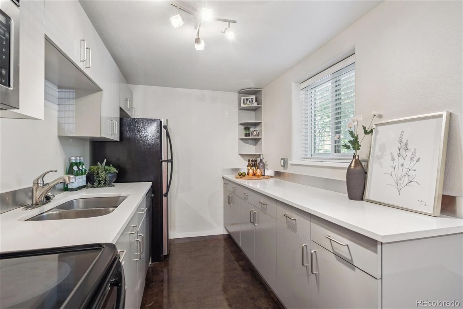 MLS Image #8 for 1245  columbine street,denver, Colorado