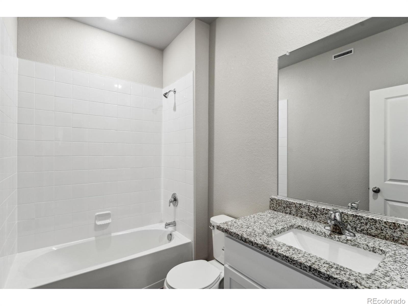 MLS Image #13 for 7414  green river avenue,frederick, Colorado