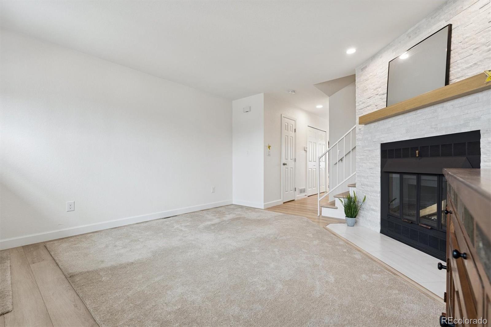 MLS Image #5 for 10840  bayfield way,parker, Colorado
