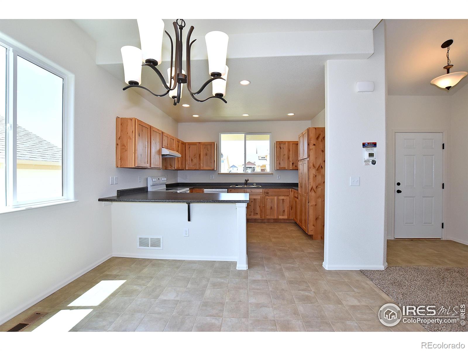 MLS Image #12 for 4850  pinegrove street,johnstown, Colorado