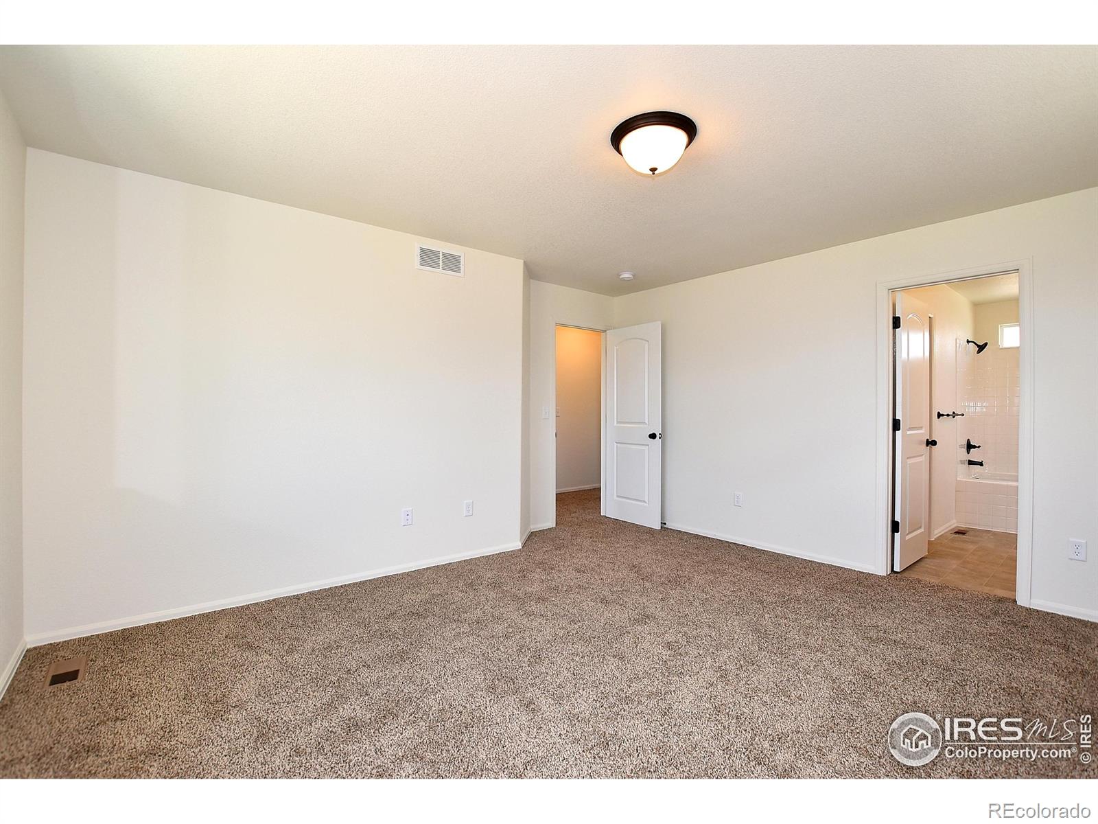MLS Image #28 for 4850  pinegrove street,johnstown, Colorado