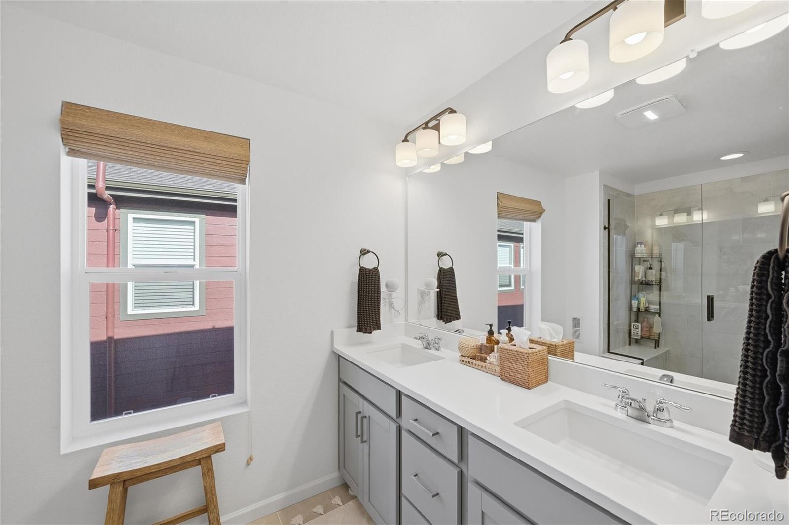 MLS Image #19 for 8049  monte vista circle,littleton, Colorado