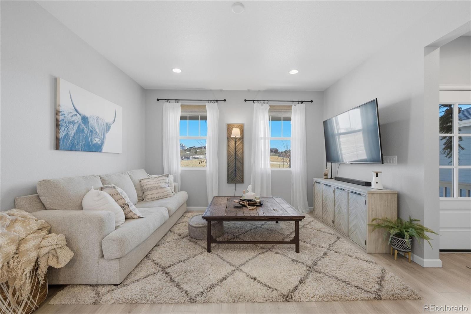 MLS Image #4 for 8049  monte vista circle,littleton, Colorado