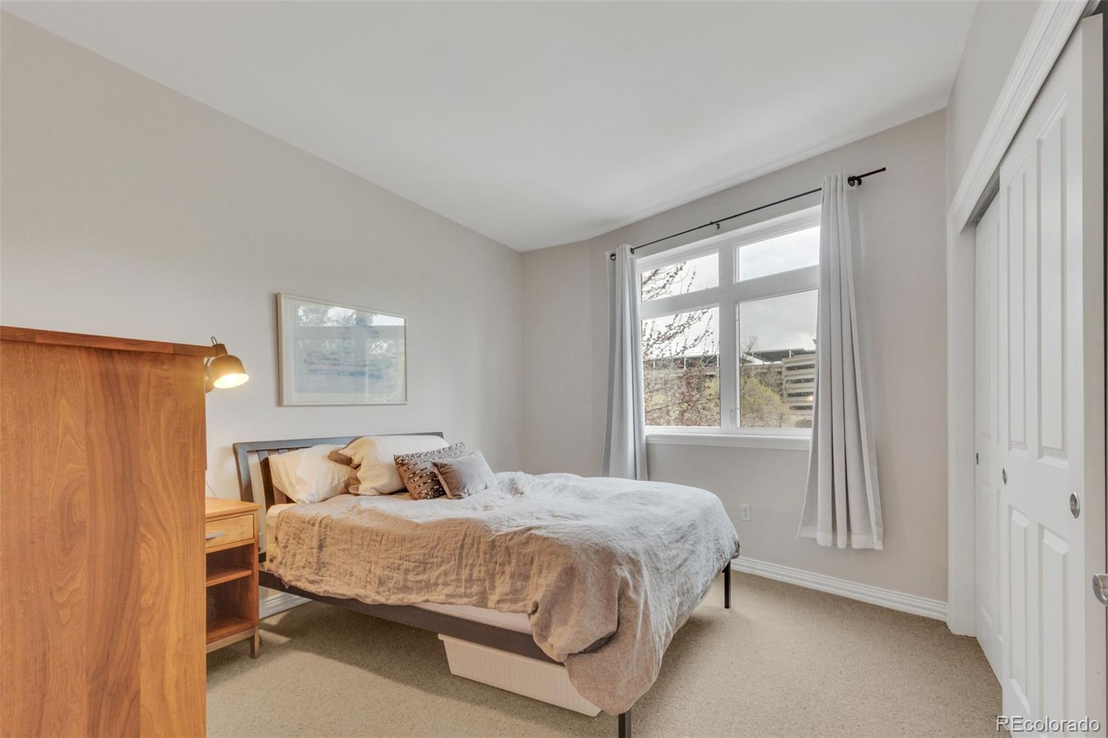 MLS Image #18 for 2700 e cherry creek south drive 220,denver, Colorado