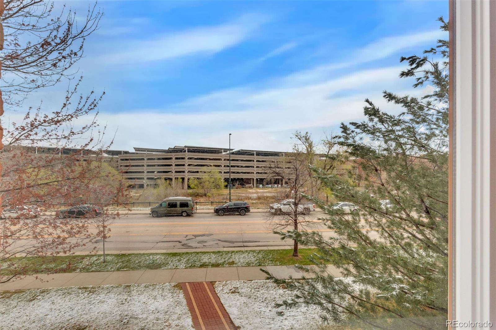 MLS Image #20 for 2700 e cherry creek south drive 220,denver, Colorado