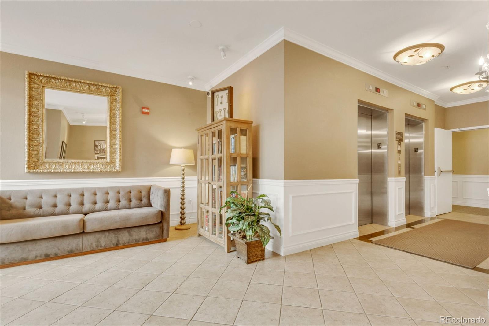 MLS Image #5 for 2700 e cherry creek south drive 220,denver, Colorado