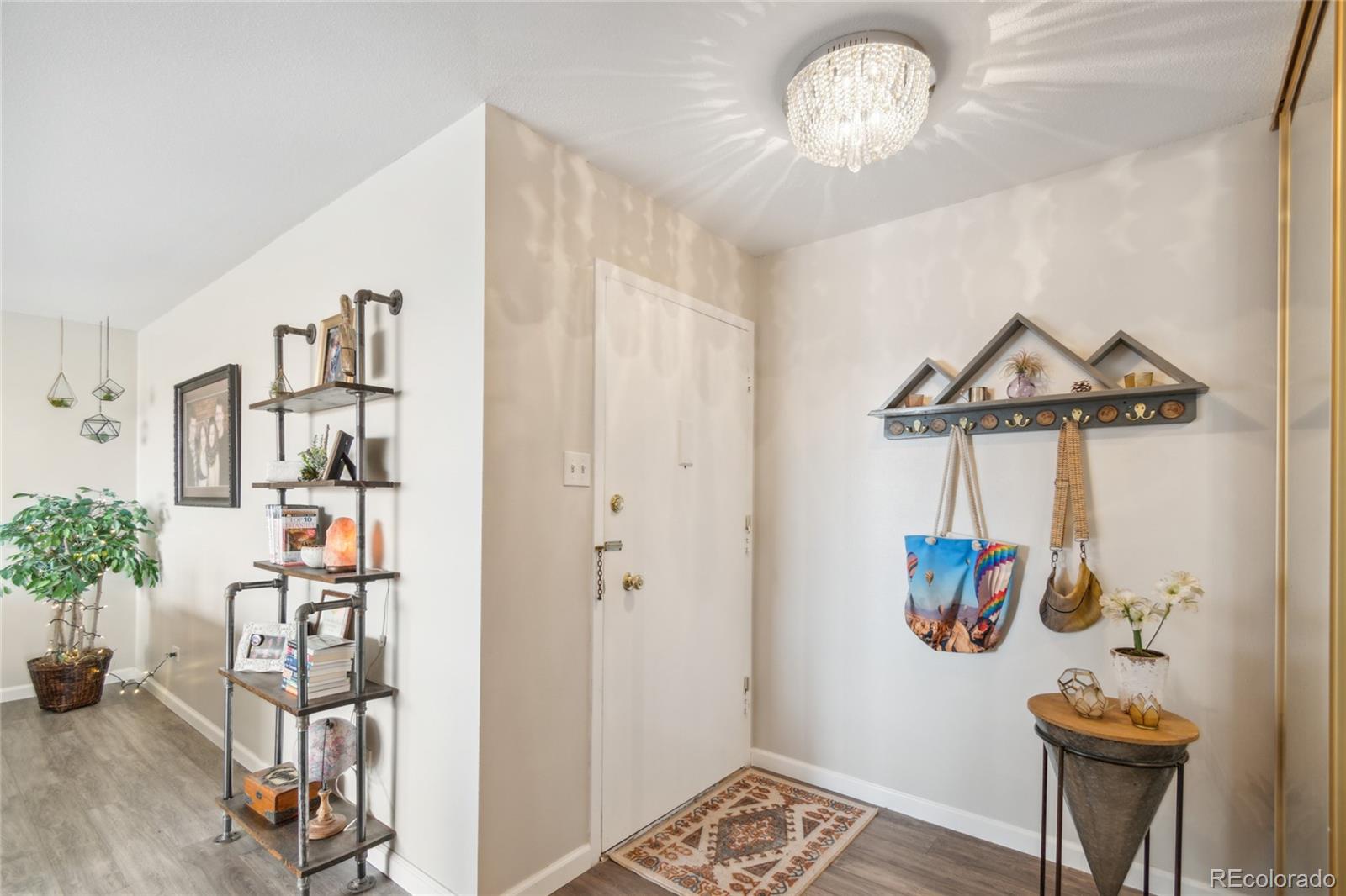MLS Image #2 for 955  eudora street 801e,denver, Colorado