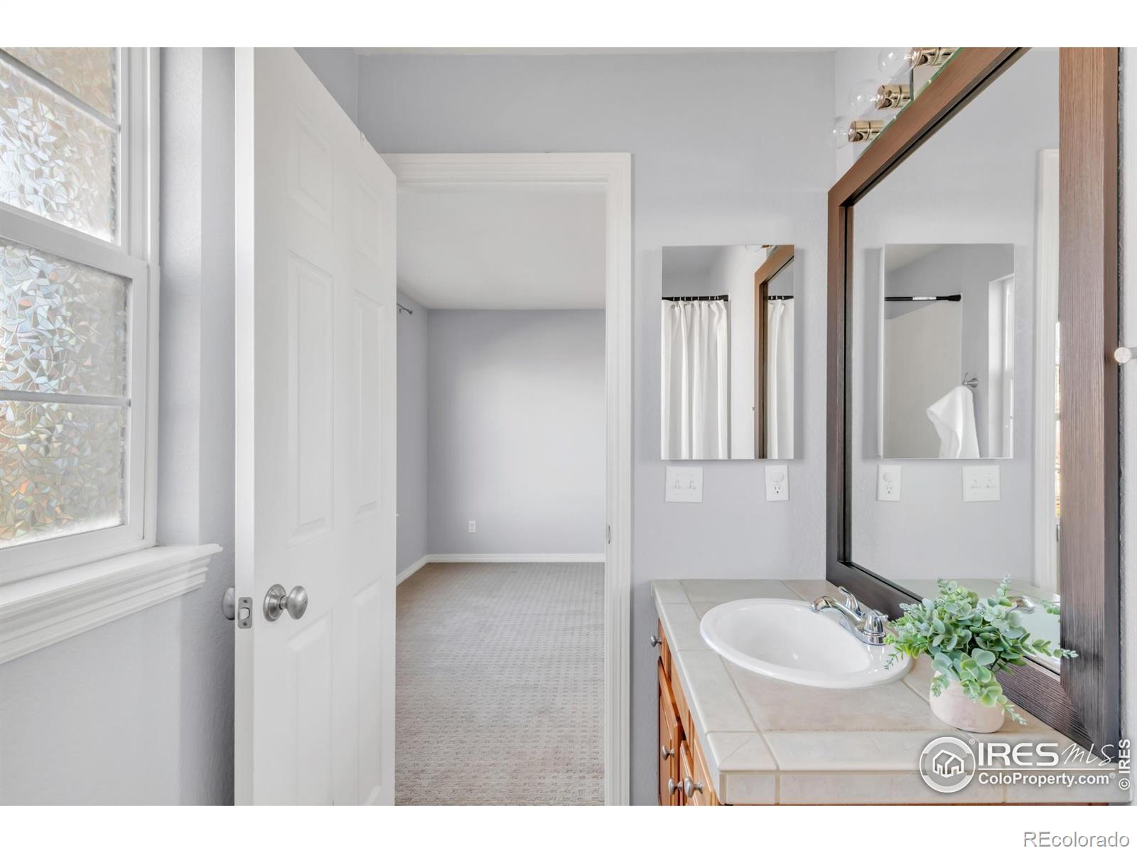 MLS Image #32 for 11145  eliot court,denver, Colorado