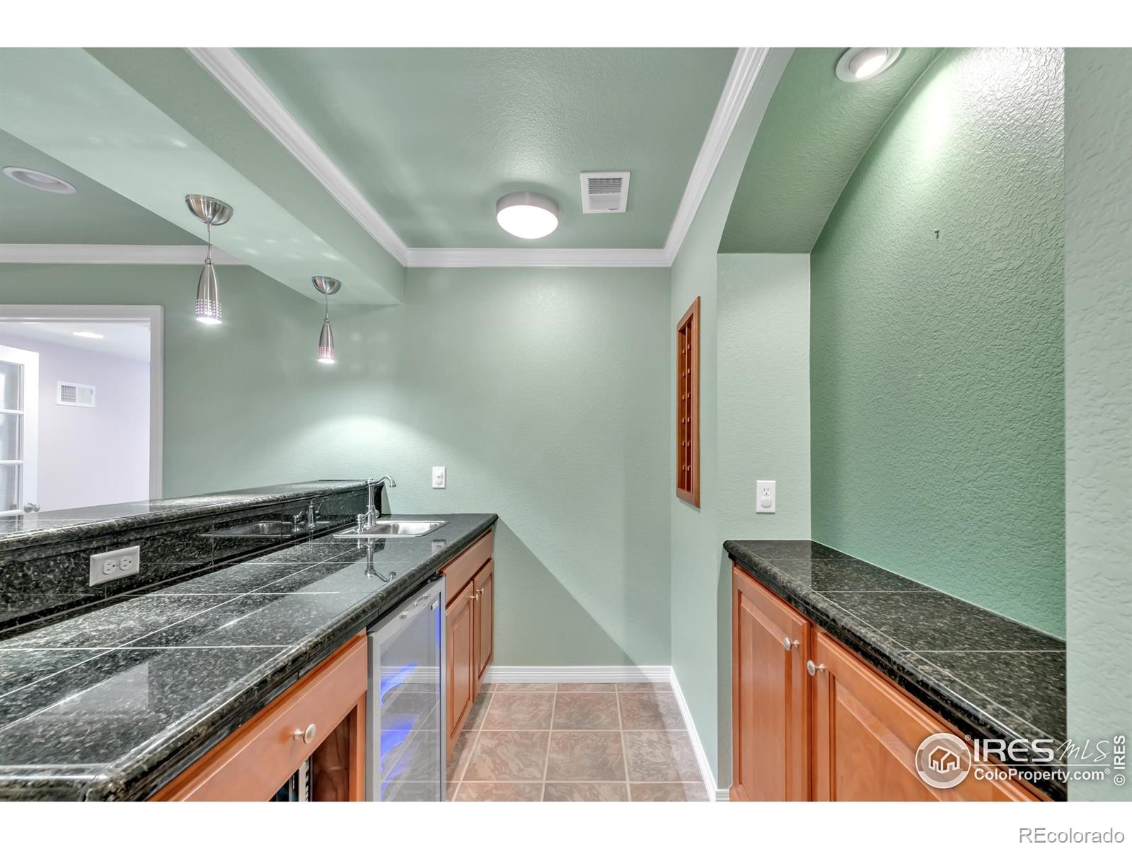 MLS Image #38 for 11145  eliot court,denver, Colorado