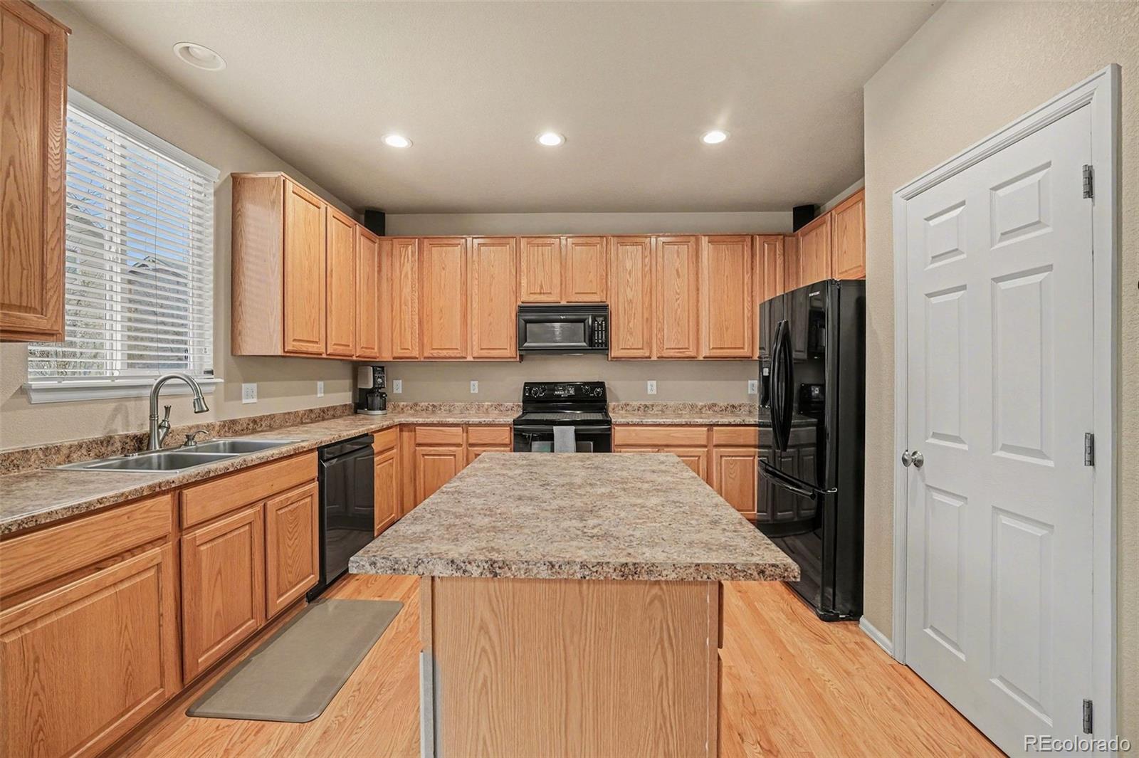 MLS Image #2 for 10939  moline street,commerce city, Colorado