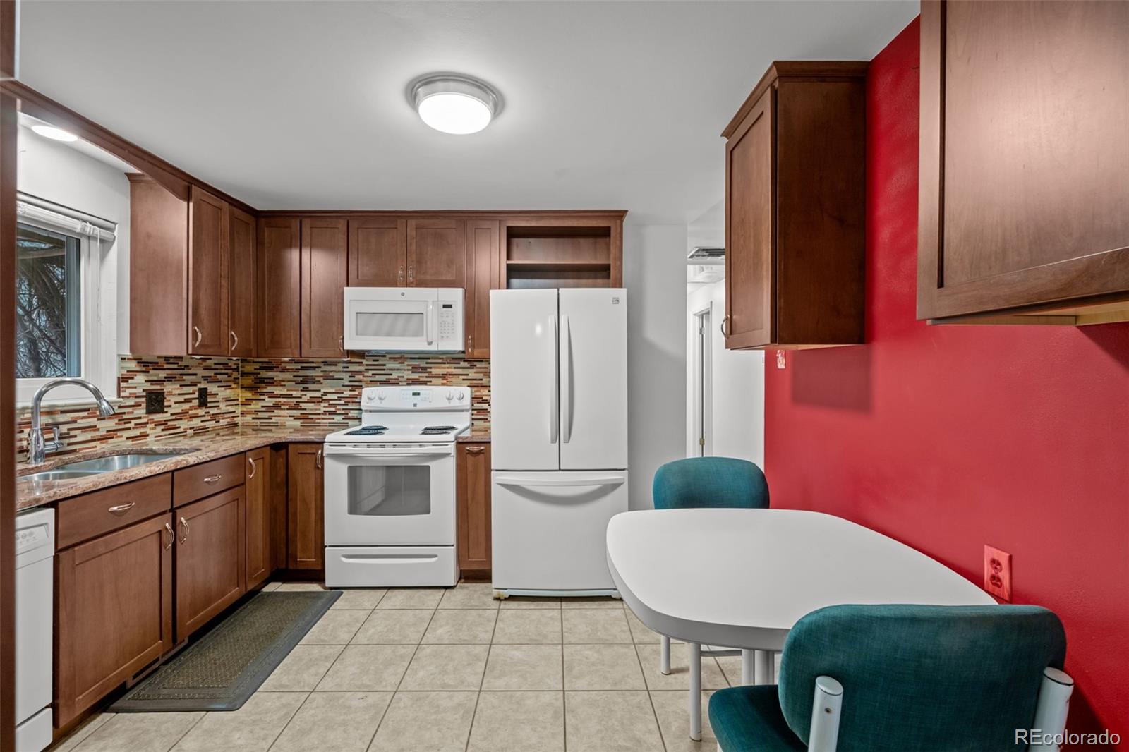 MLS Image #10 for 832 s beech street,lakewood, Colorado