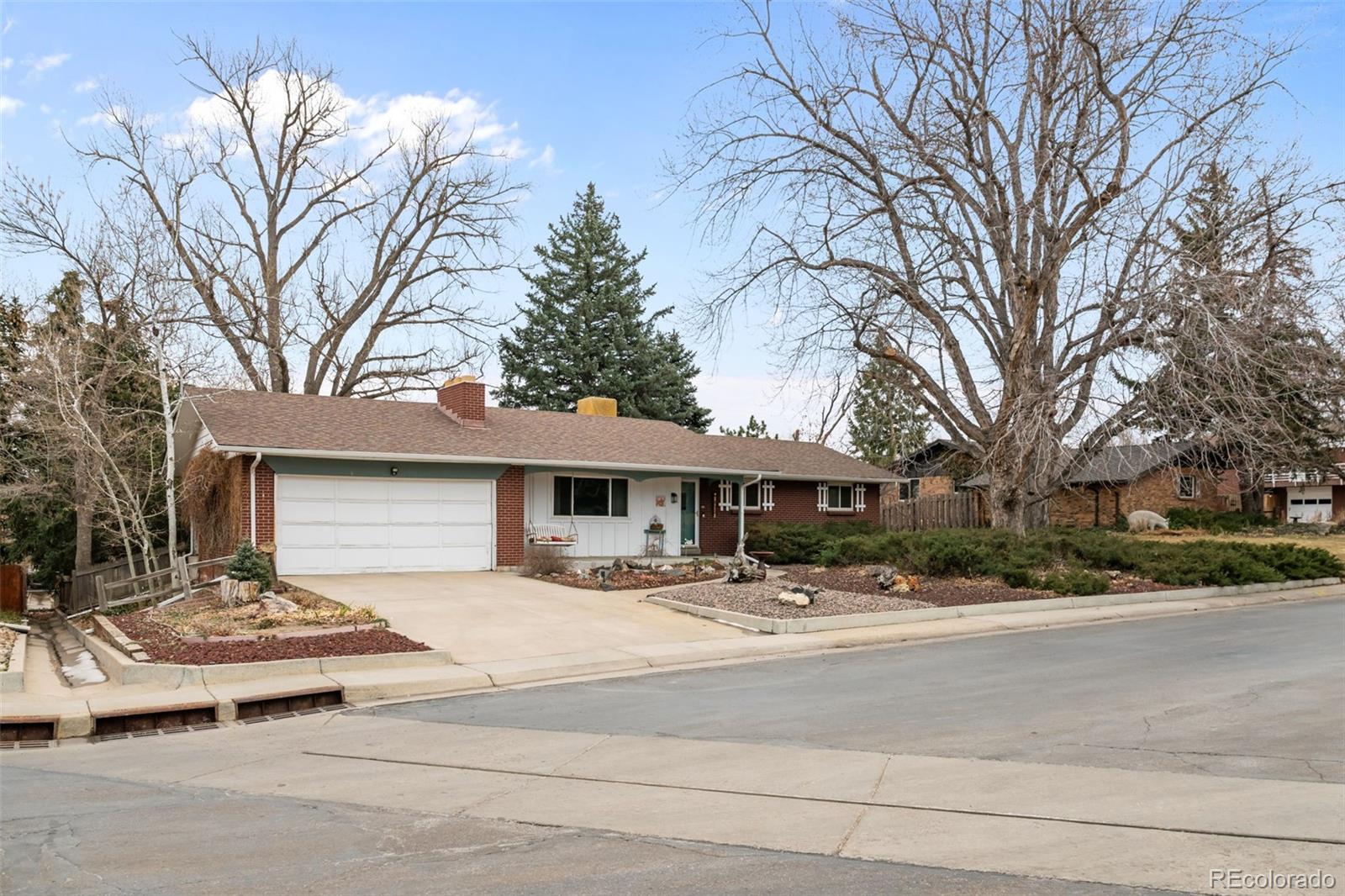 MLS Image #2 for 832 s beech street,lakewood, Colorado