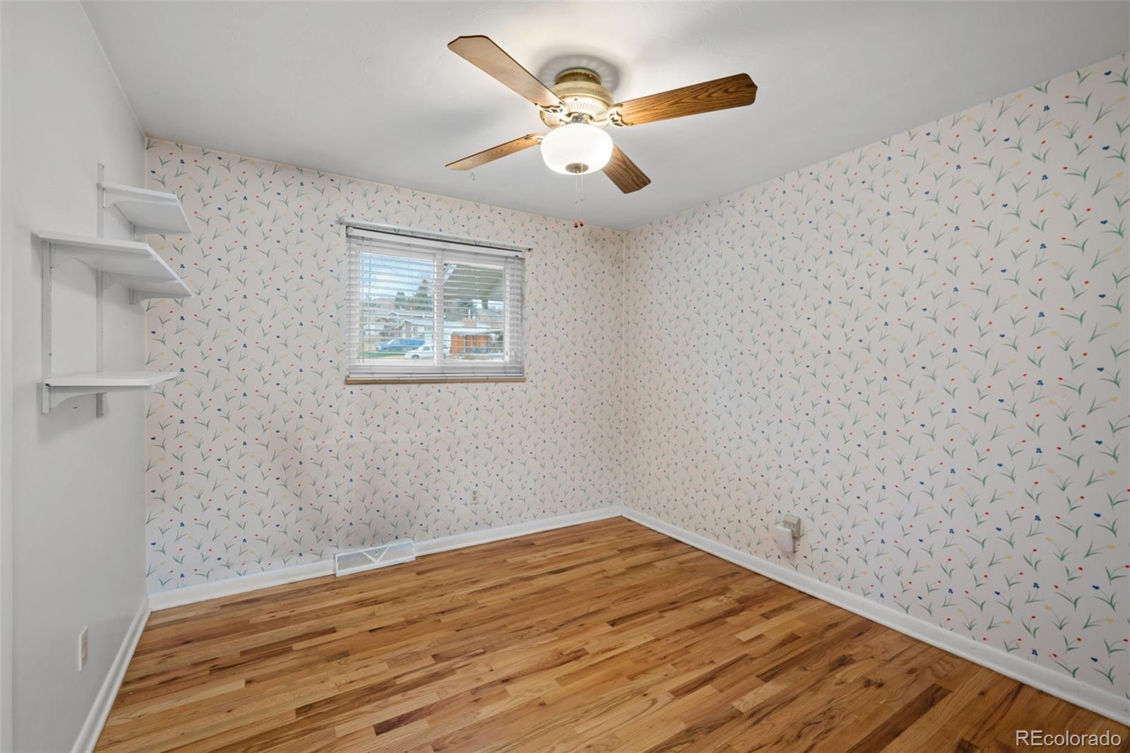 MLS Image #23 for 832 s beech street,lakewood, Colorado