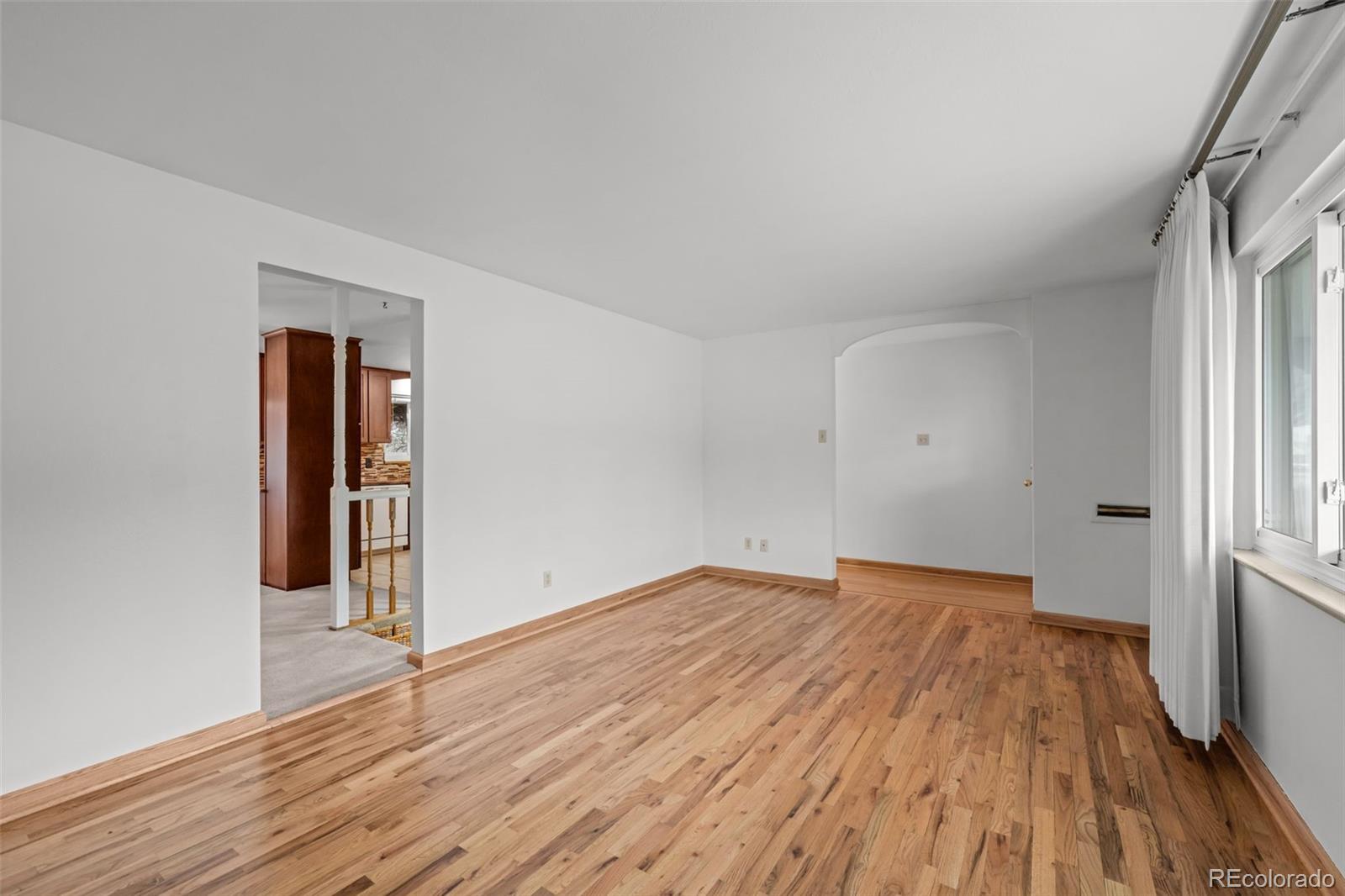 MLS Image #6 for 832 s beech street,lakewood, Colorado