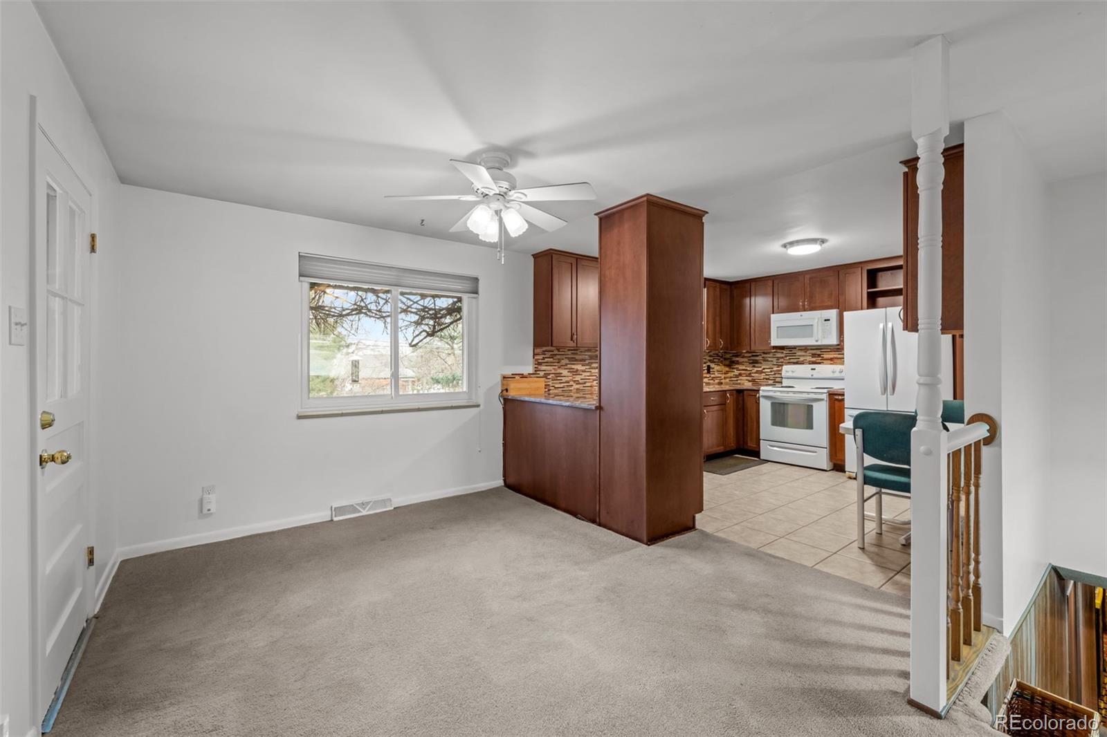 MLS Image #8 for 832 s beech street,lakewood, Colorado