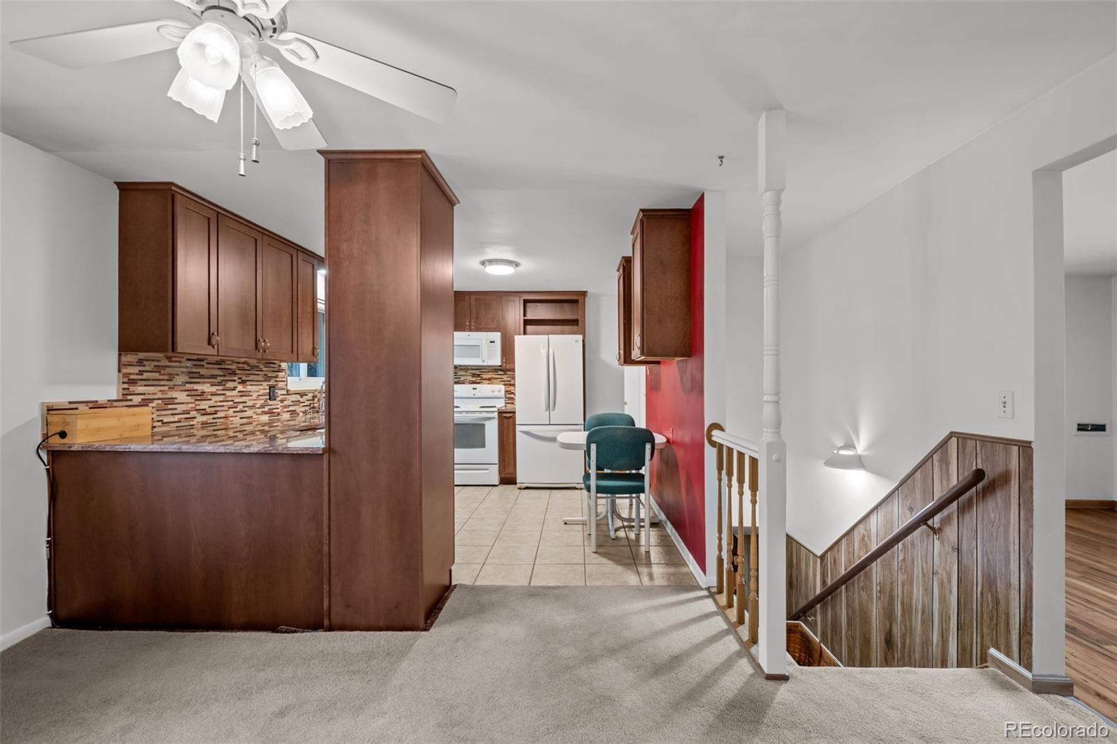 MLS Image #9 for 832 s beech street,lakewood, Colorado
