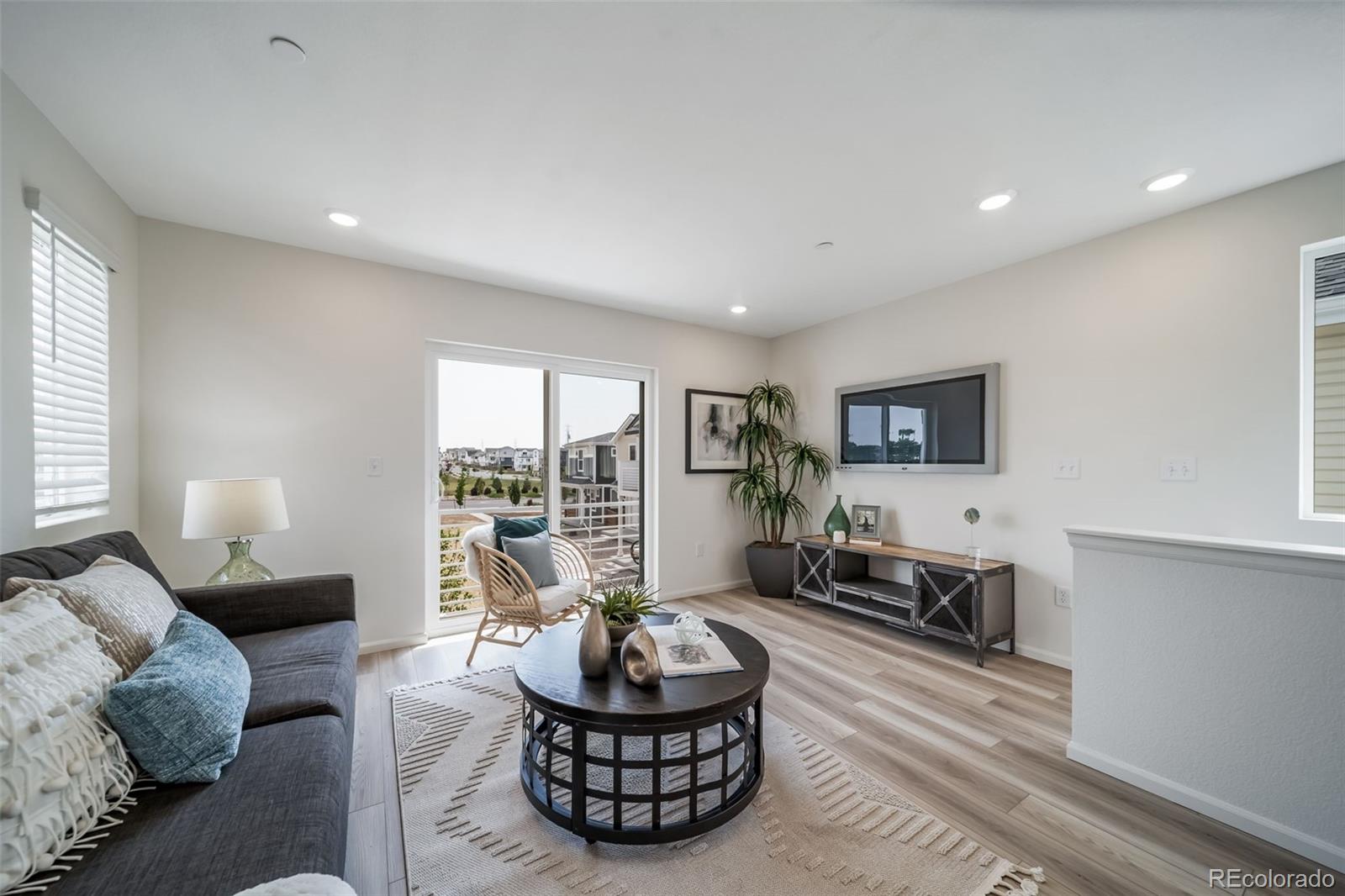 MLS Image #11 for 10350  tucson place,commerce city, Colorado