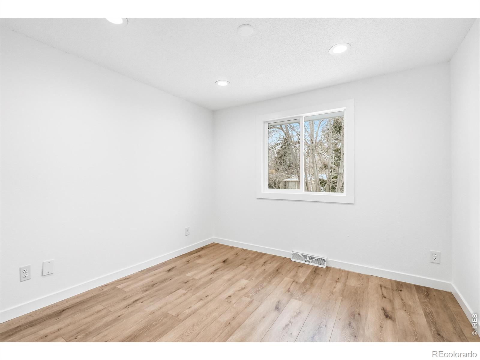 MLS Image #12 for 4559  beachcomber court,boulder, Colorado