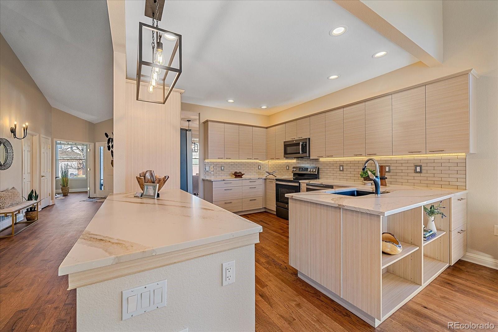 MLS Image #12 for 6371  umber circle,arvada, Colorado