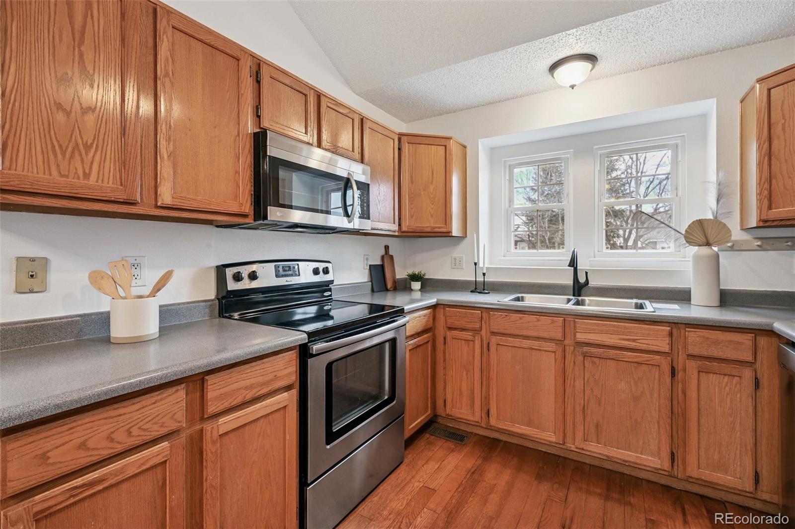 MLS Image #5 for 3056 w 107th place f,westminster, Colorado