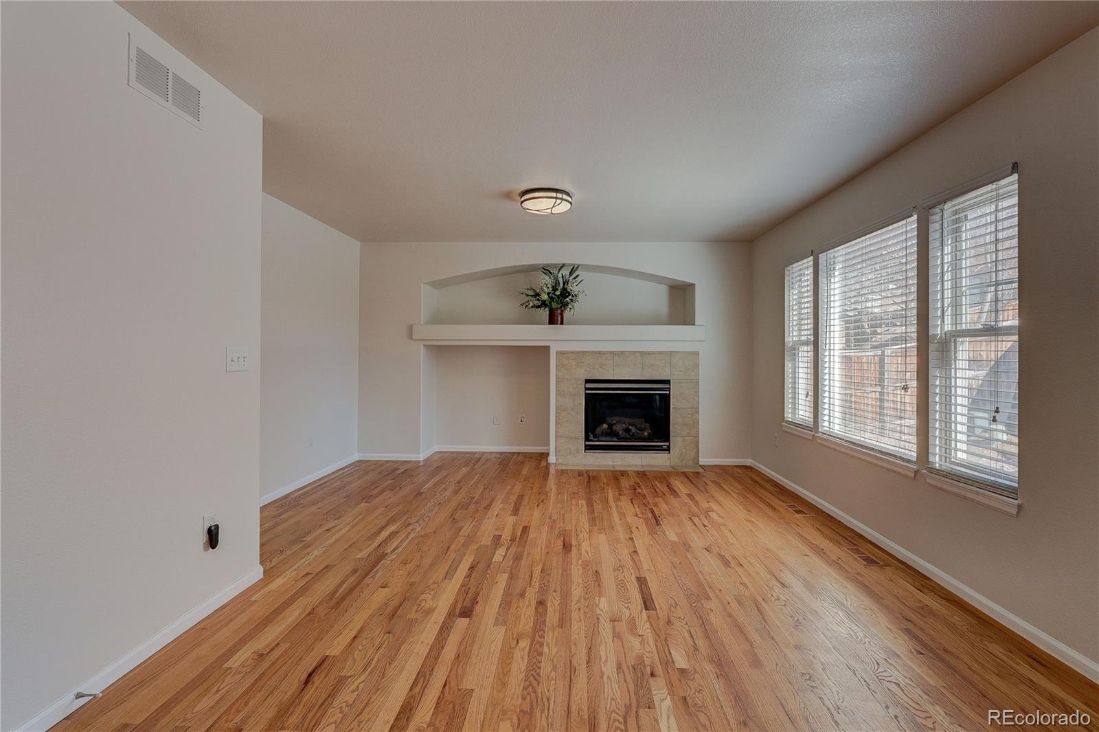 MLS Image #4 for 20118 e dartmouth drive,aurora, Colorado