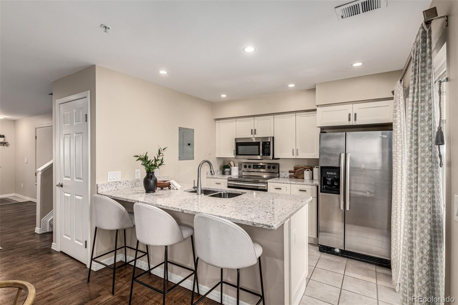 MLS Image #1 for 1661 n washington street d,denver, Colorado