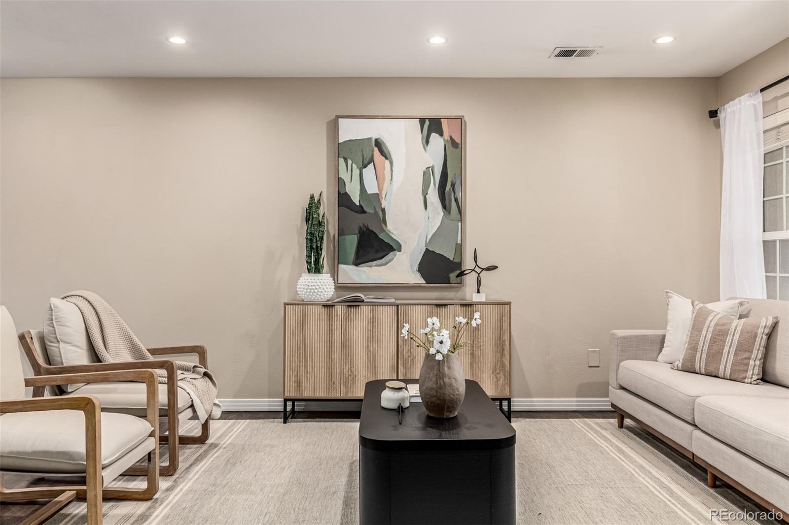 MLS Image #11 for 1661 n washington street d,denver, Colorado