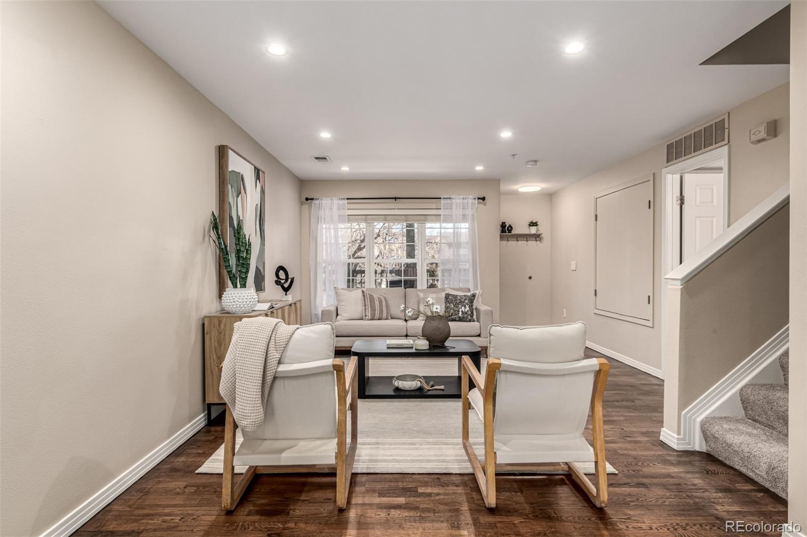 MLS Image #12 for 1661 n washington street d,denver, Colorado