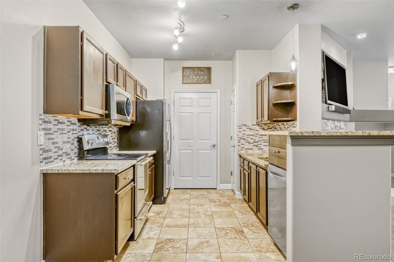 MLS Image #9 for 12711  colorado boulevard 108a,thornton, Colorado