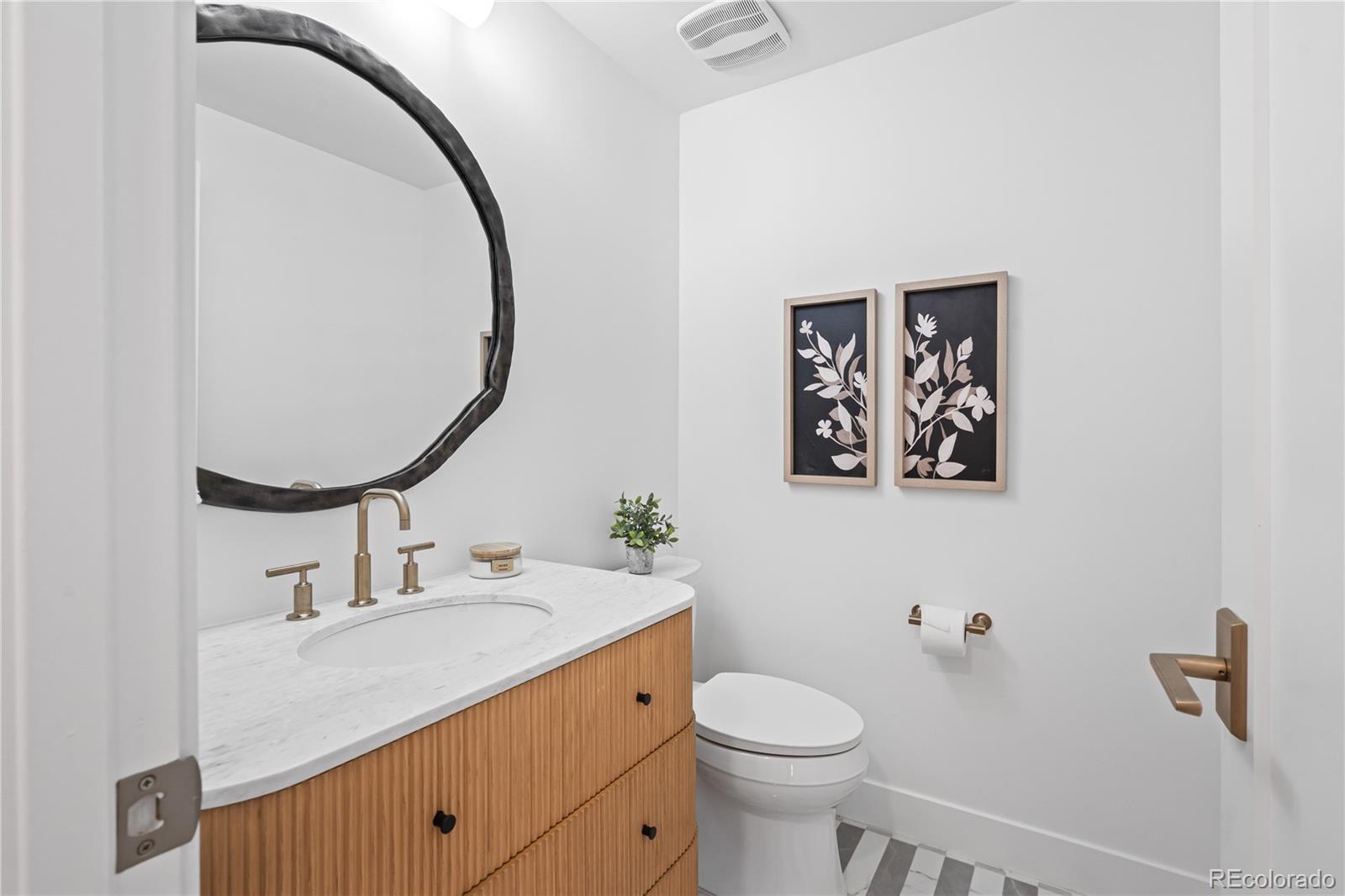MLS Image #16 for 456  cherry street,denver, Colorado
