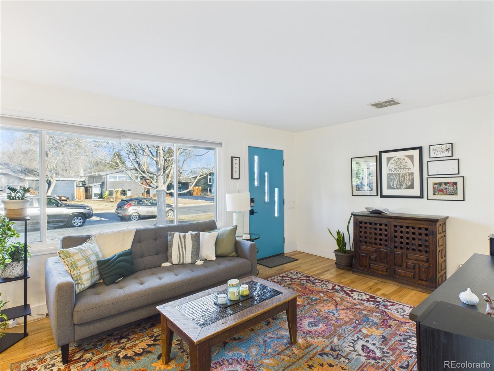 MLS Image #4 for 1360 s ivy way,denver, Colorado