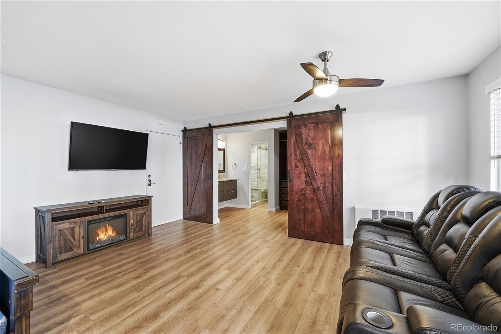 MLS Image #1 for 855 n pennsylvania street 208,denver, Colorado