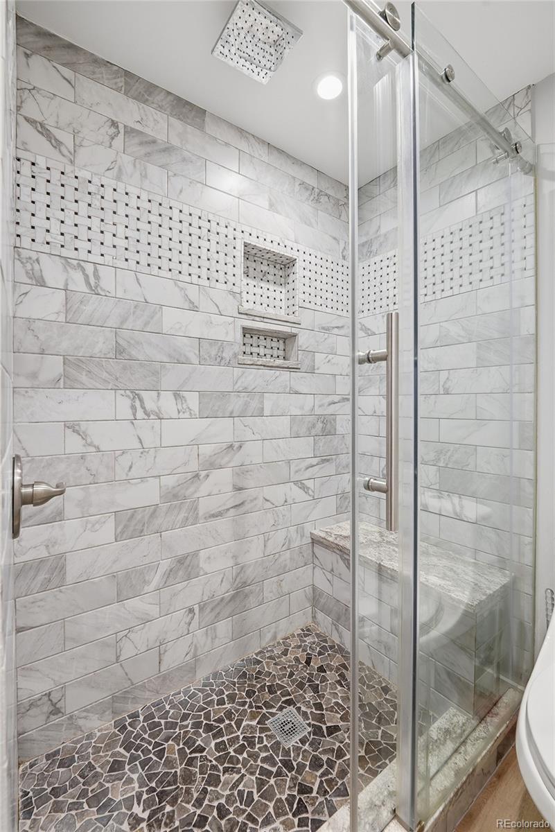 MLS Image #11 for 855 n pennsylvania street 208,denver, Colorado