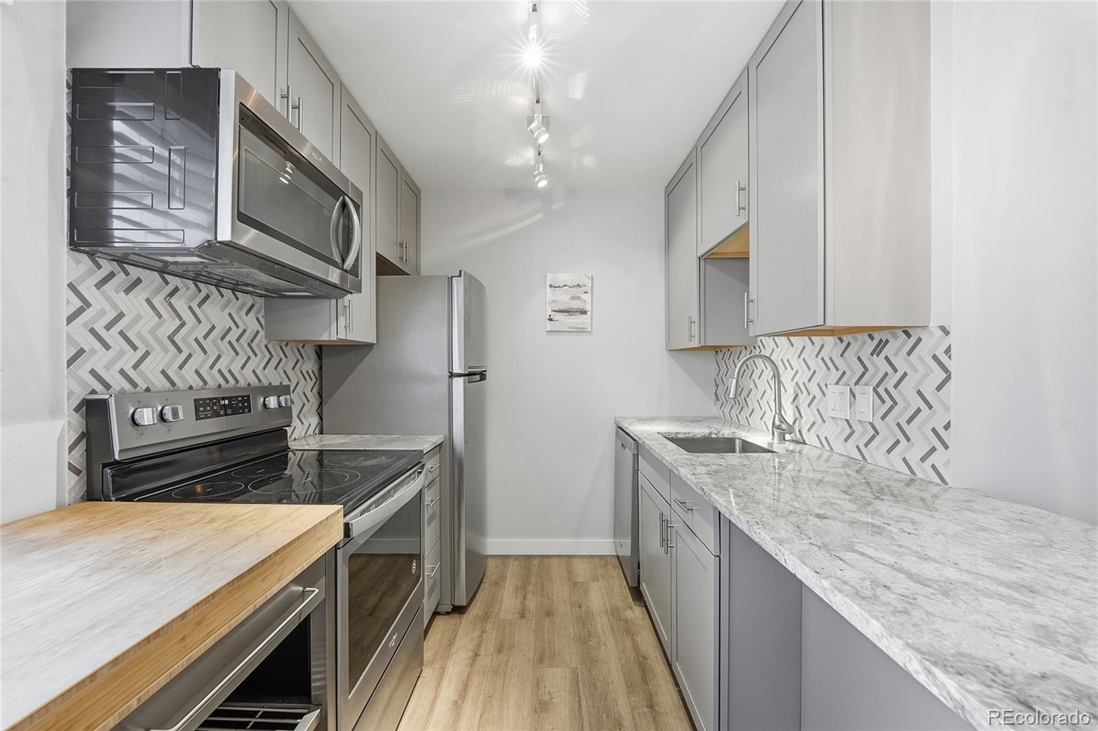 MLS Image #5 for 855 n pennsylvania street 208,denver, Colorado