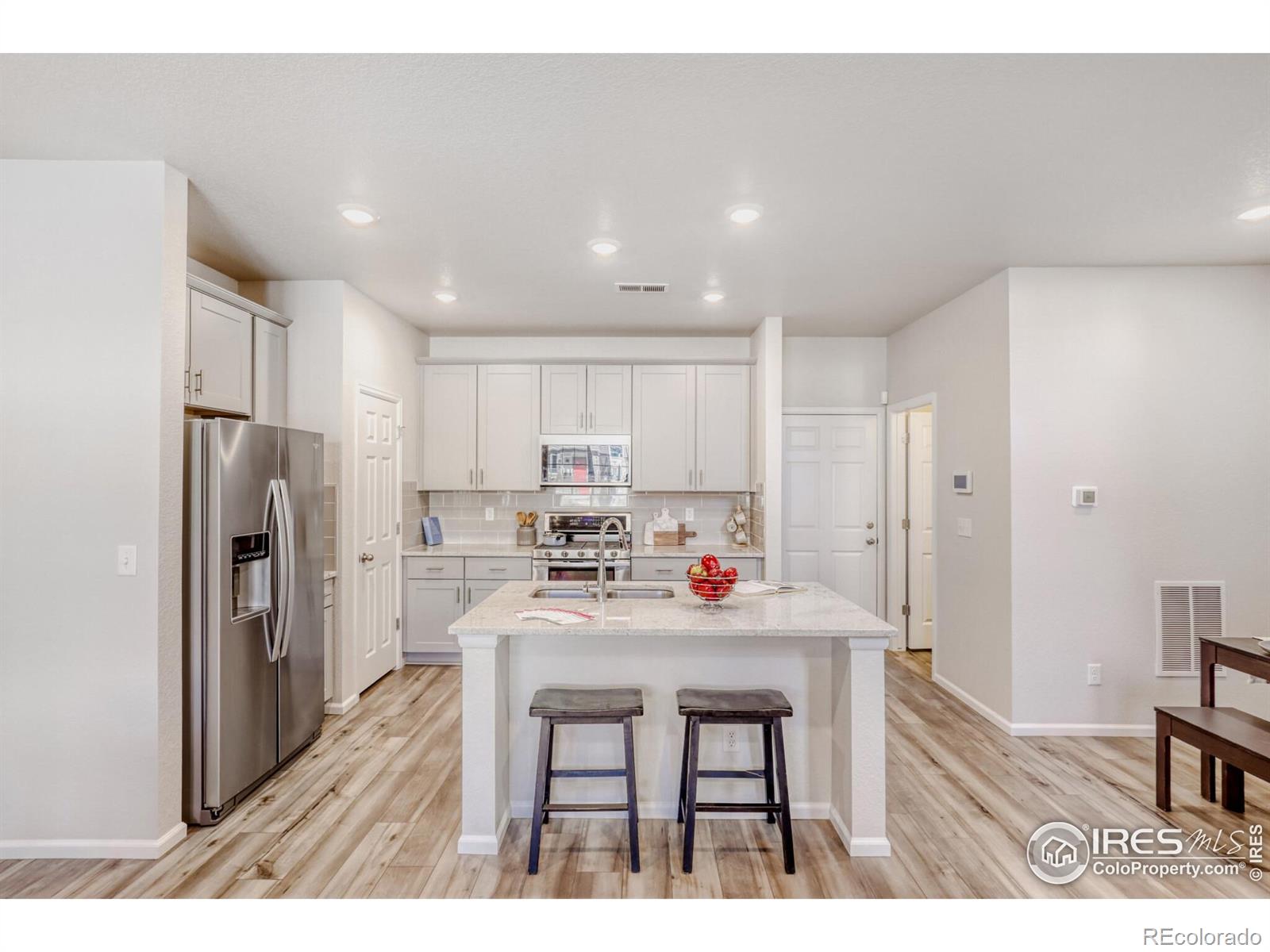 MLS Image #14 for 6089 n liverpool street,aurora, Colorado