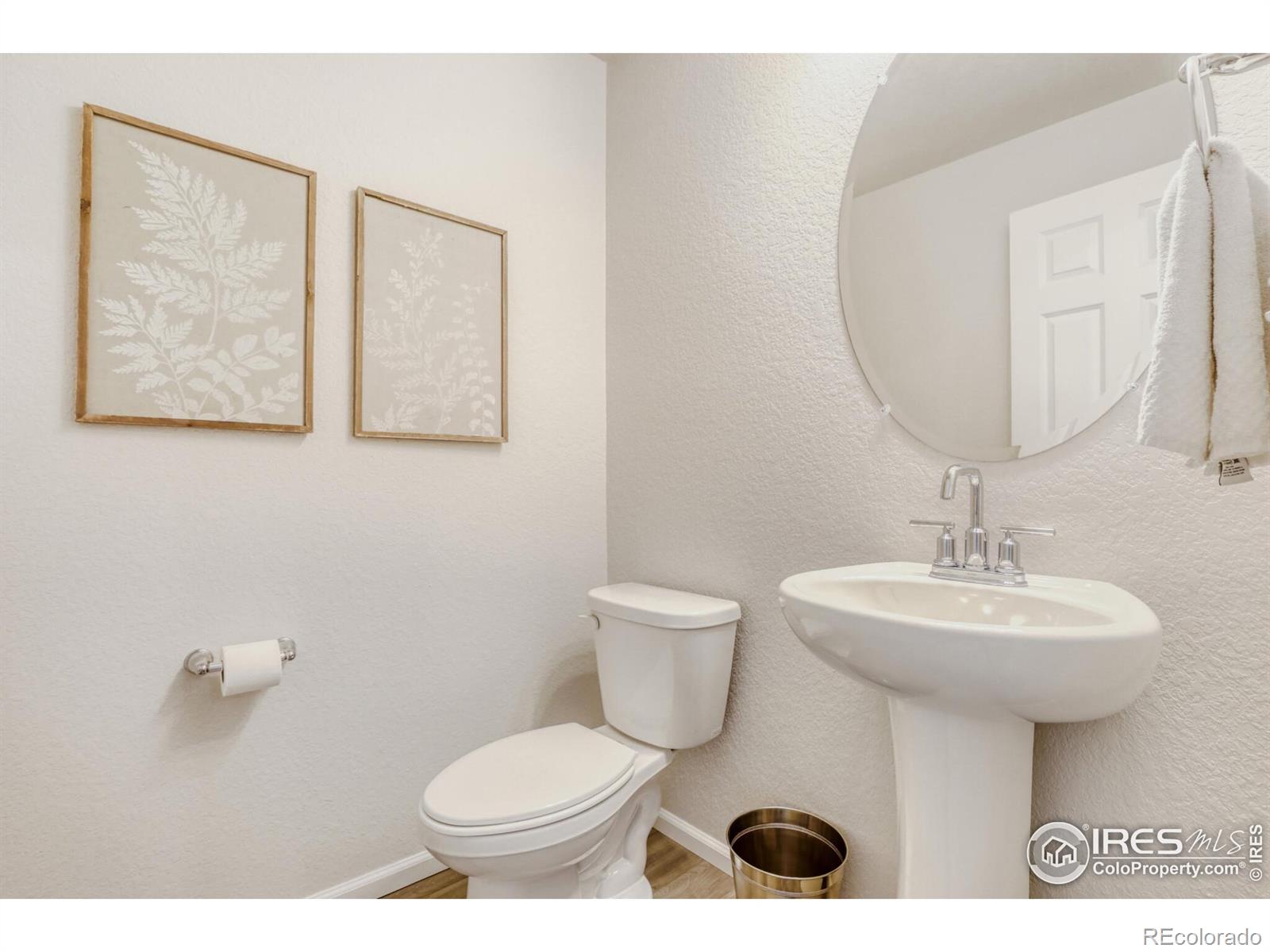 MLS Image #15 for 6089 n liverpool street,aurora, Colorado