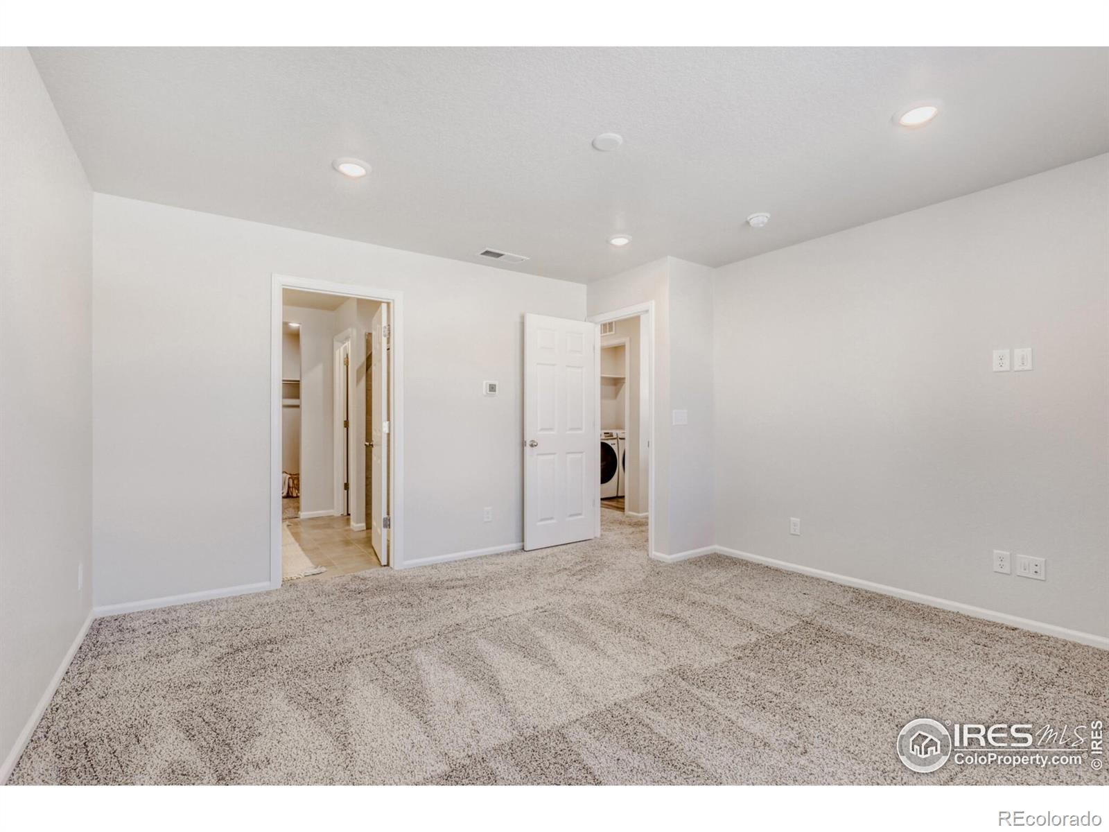 MLS Image #18 for 6089 n liverpool street,aurora, Colorado
