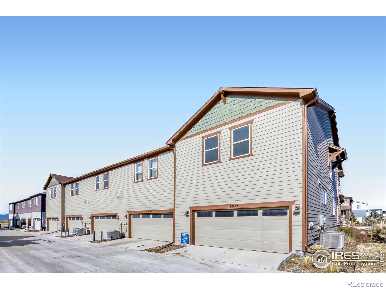 MLS Image #26 for 6089 n liverpool street,aurora, Colorado