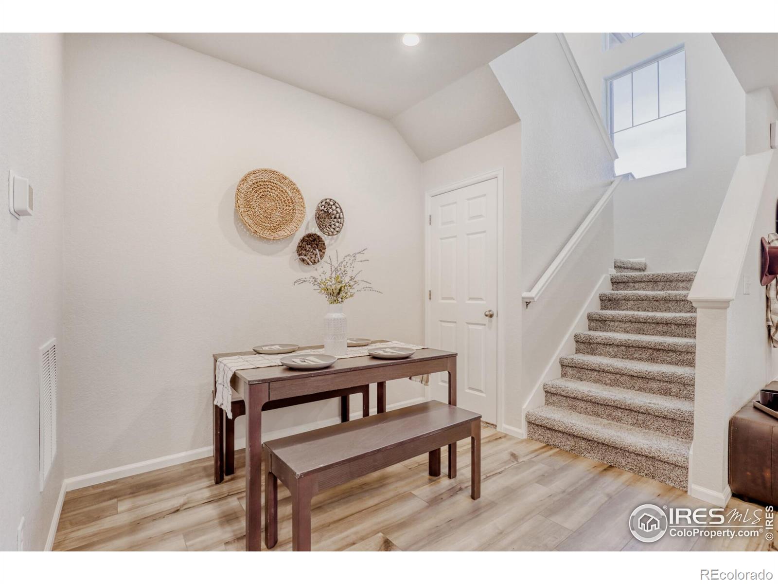 MLS Image #6 for 6089 n liverpool street,aurora, Colorado