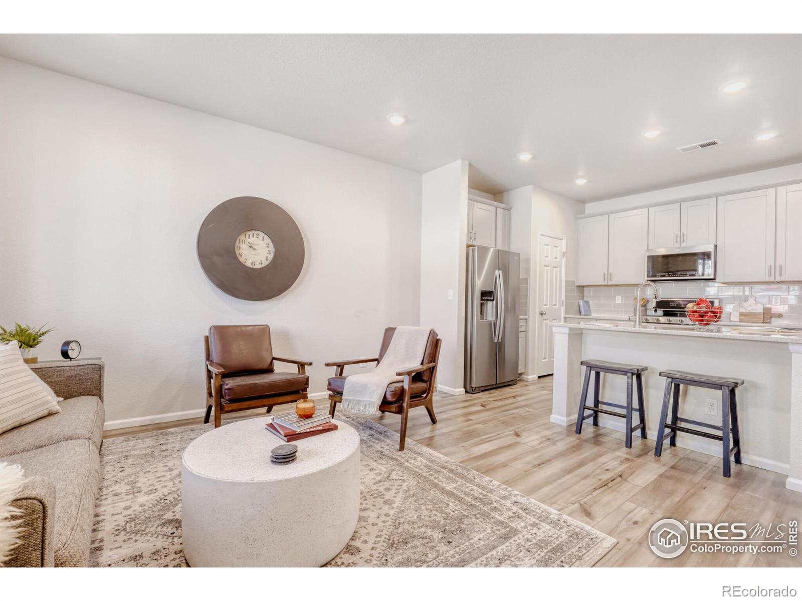MLS Image #7 for 6089 n liverpool street,aurora, Colorado