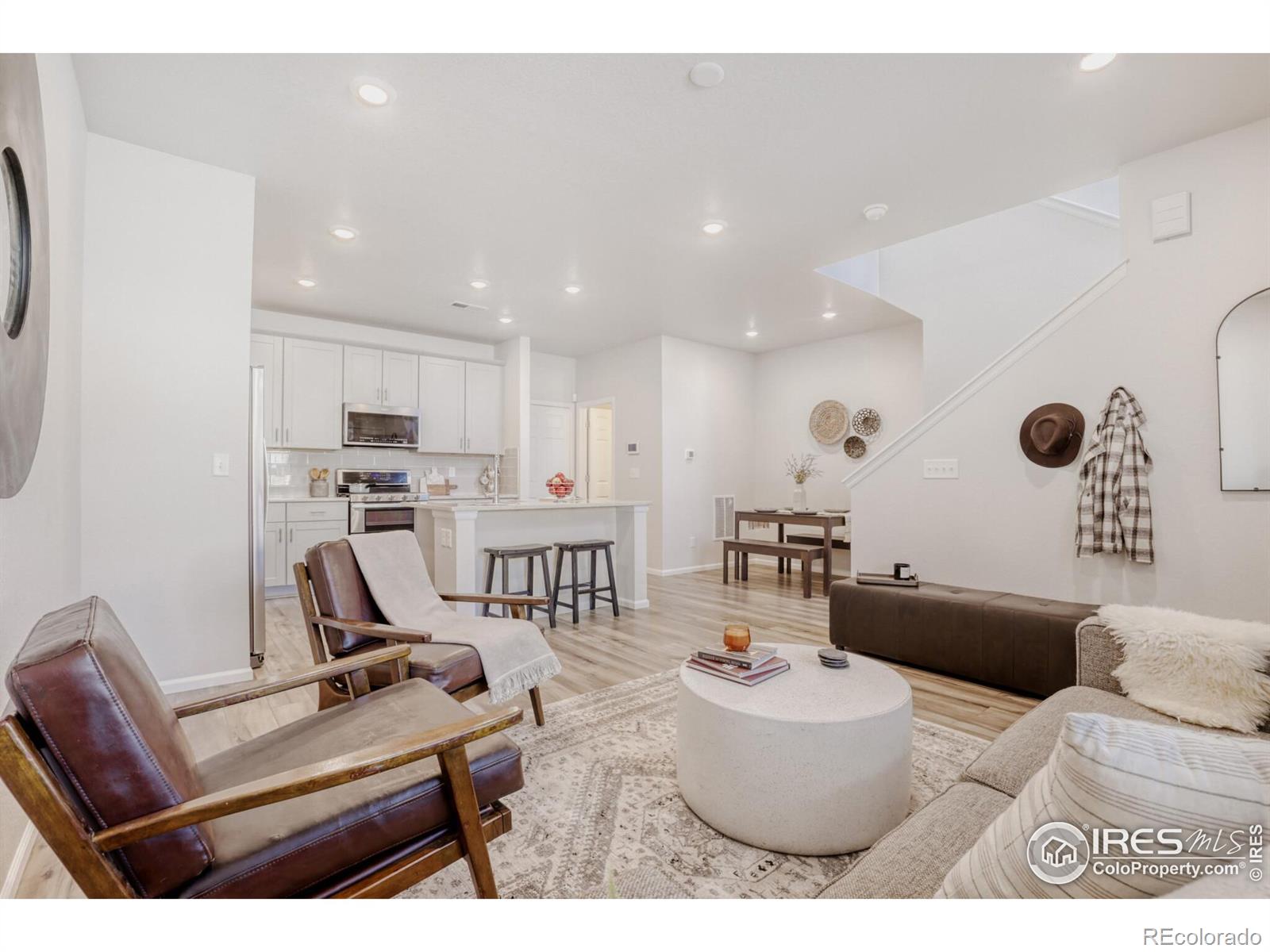 MLS Image #8 for 6089 n liverpool street,aurora, Colorado