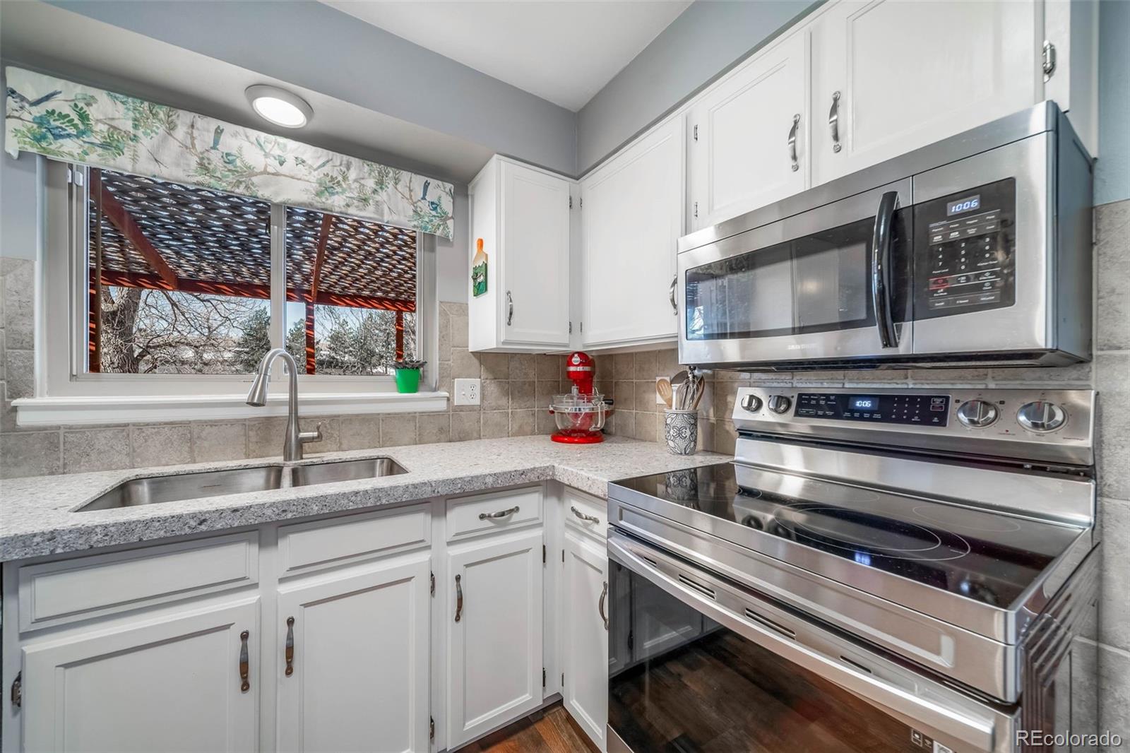 MLS Image #11 for 1121 s joplin street,aurora, Colorado
