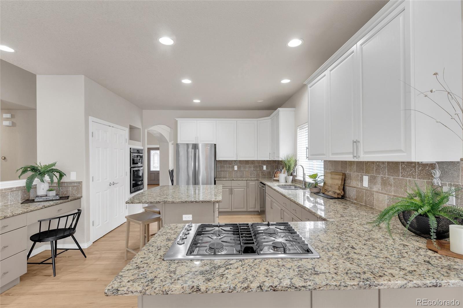 MLS Image #19 for 14880 e maplewood drive,centennial, Colorado