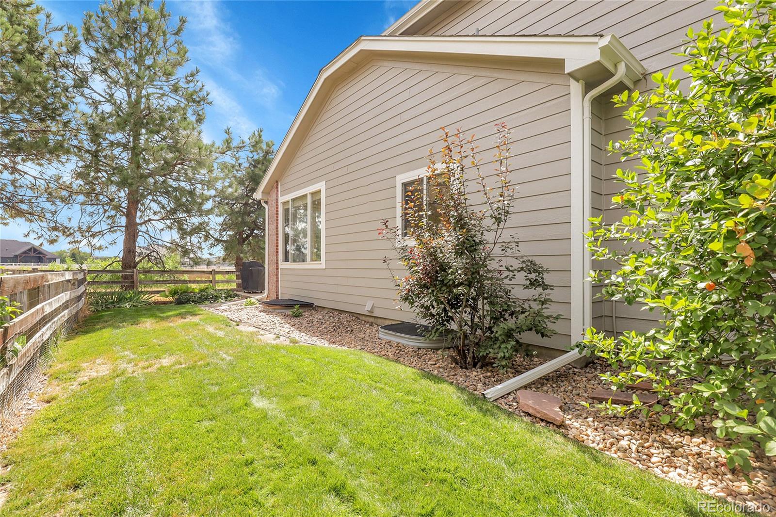 MLS Image #46 for 14880 e maplewood drive,centennial, Colorado